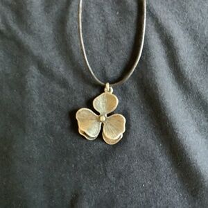 Fossil Clover Neclace